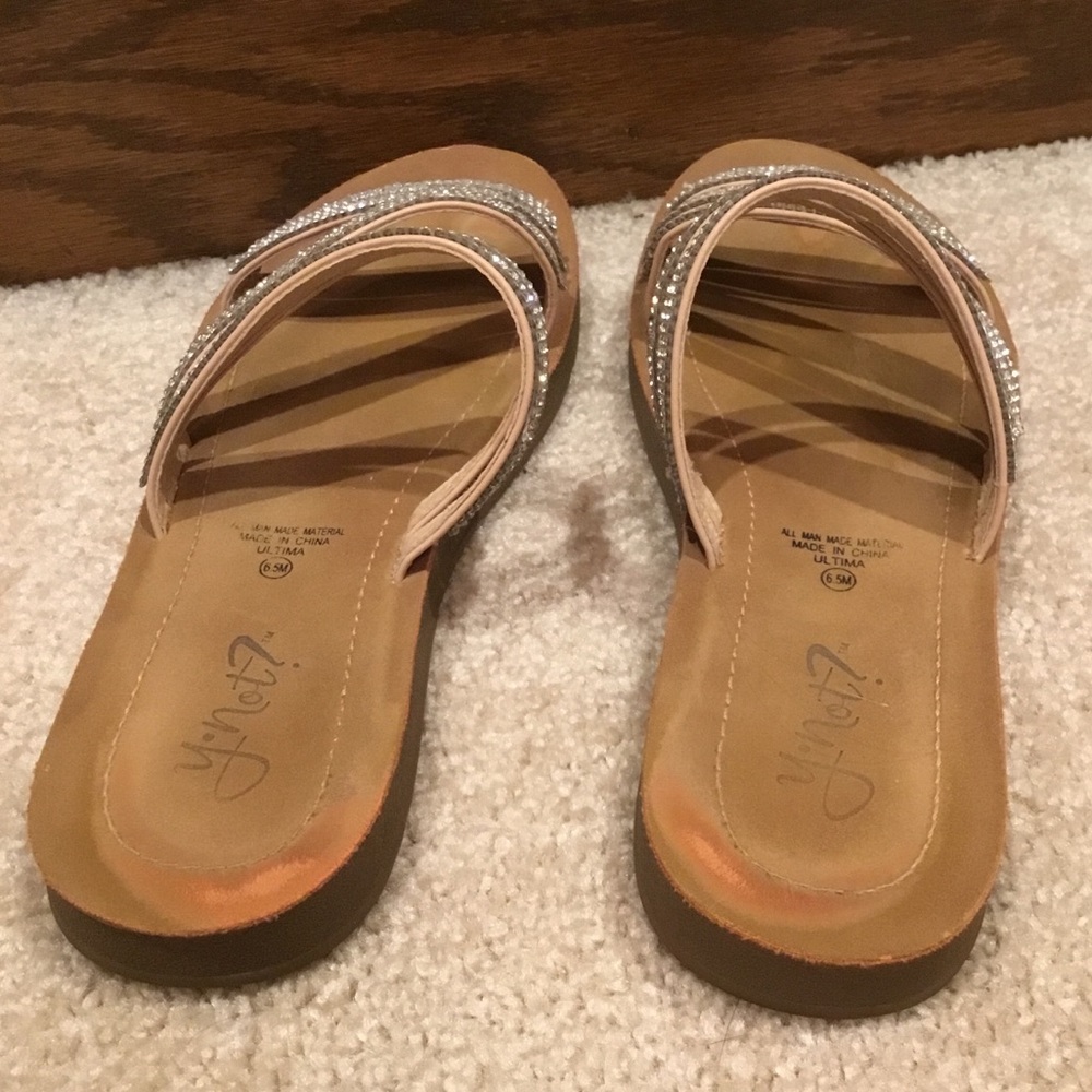 Y Not? Rhinestone Sandals - Picture 5 of 10